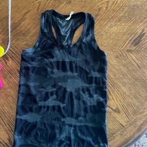 Athleta Ladies small racerbank Camo tank